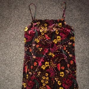 BURGUNDY VELVET FLORAL DRESS F21